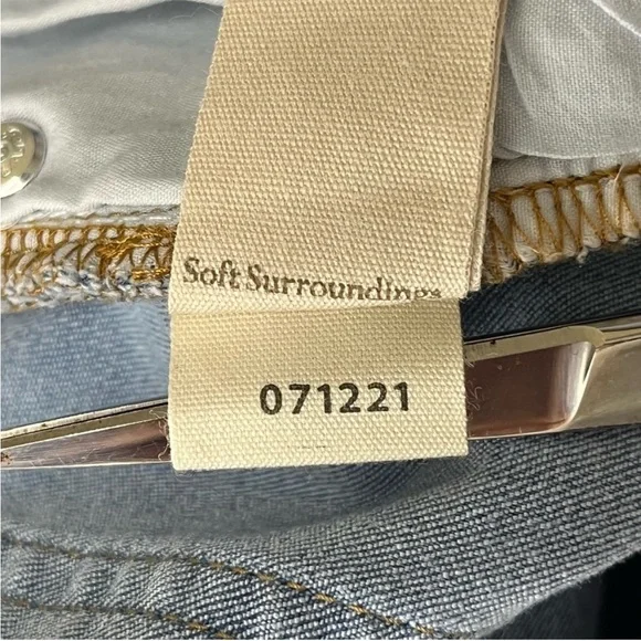 SOFT SURROUNDINGS NWT SUPREMELY SOFT HIGH RISE SKINNY SOFT DENIM JEANS AMARYLLIS - Picture 11 of 11